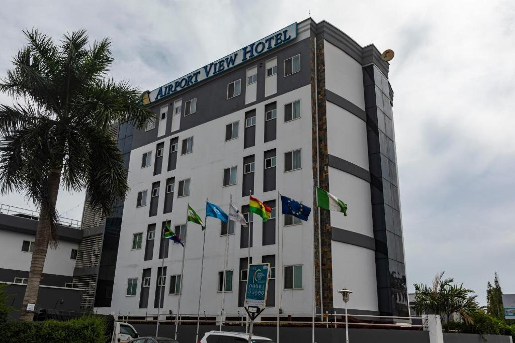 Airport View Hotel exterior